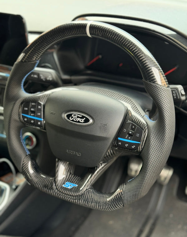 FORD FIESTA MK8 GENUINE CARBON FIBRE CUSTOM STEERING WHEEL