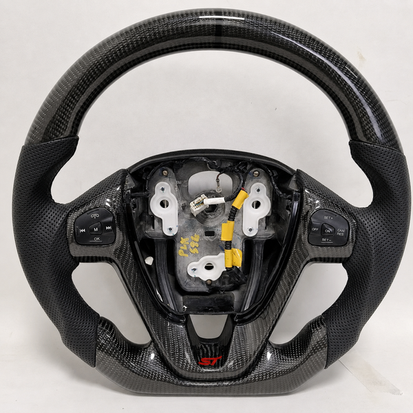 FORD FIESTA MK7 / 7.5 US SPEC GENUINE CARBON FIBRE CUSTOM STEERING WHEEL